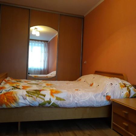 Apartment - Gorkogo Street Hrodna Exterior foto